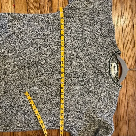 Eddie Bauer Gray Crewneck Sweater - Picture 7 of 9